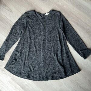 Be Stage A-Line Tunic Top L Charcoal LS Loose Knit Button USA Made Minimalist